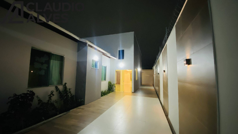 Imagem Casa com 3 Quartos à Venda, 300 m² em Cidade Nova - Feira De Santana Imagem Casa com 3 Quartos à Venda, 300 m² em Cidade Nova - Feira De Santana