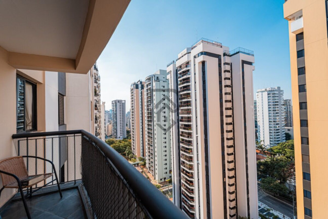 Imagem Apartamento com 3 Quartos à Venda, 117 m² em Moema - São Paulo
