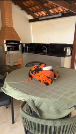 Casa de Condomínio com 4 Quartos à Venda, 291 m² em Jardins Madri - Goiânia