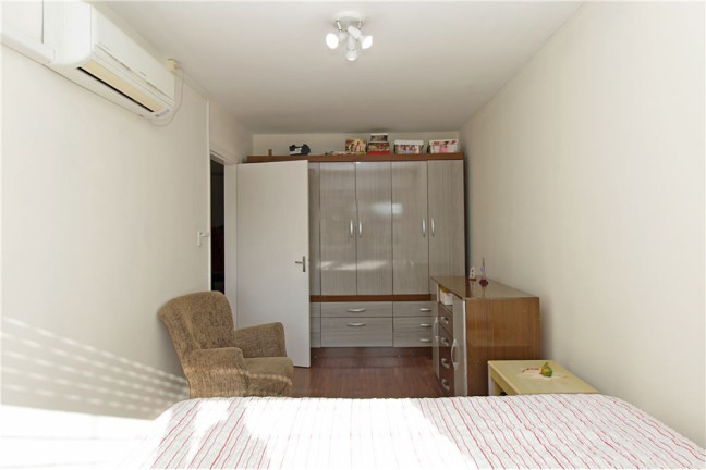 Imagem Imóvel com 2 Quartos à Venda, em Jardim Europa - Porto Alegre Imagem Imóvel com 2 Quartos à Venda, em Jardim Europa - Porto Alegre
