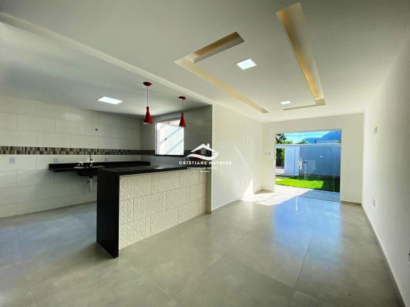 Imagem Casa com 3 Quartos à Venda, 97 m² em Praia De Itaipuaçu (itaipuaçu) - Maricá Imagem Casa com 3 Quartos à Venda, 97 m² em Praia De Itaipuaçu (itaipuaçu) - Maricá