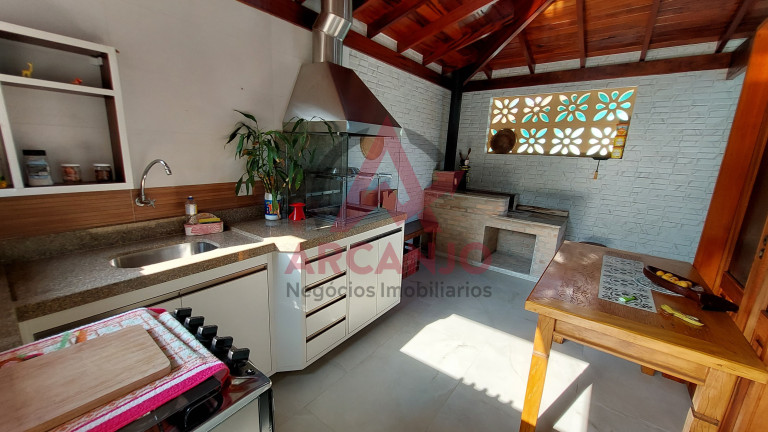 Imagem Casa com 2 Quartos à Venda, 160 m² em Ressaca - Ubatuba Imagem Casa com 2 Quartos à Venda, 160 m² em Ressaca - Ubatuba