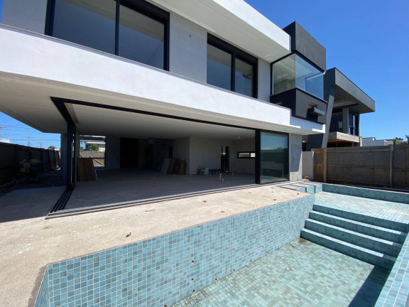 Imagem Casa com 5 Quartos à Venda, 426 m² em Xangri-lá