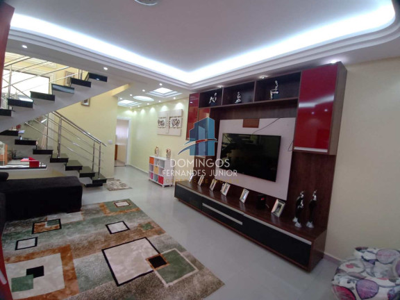 Imagem Casa com 3 Quartos à Venda, 190 m² em Vila Carmosina - São Paulo Imagem Casa com 3 Quartos à Venda, 190 m² em Vila Carmosina - São Paulo