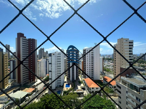 Imagem Imóvel com 3 Quartos à Venda, 197 m² em Caminho Das árvores - Salvador