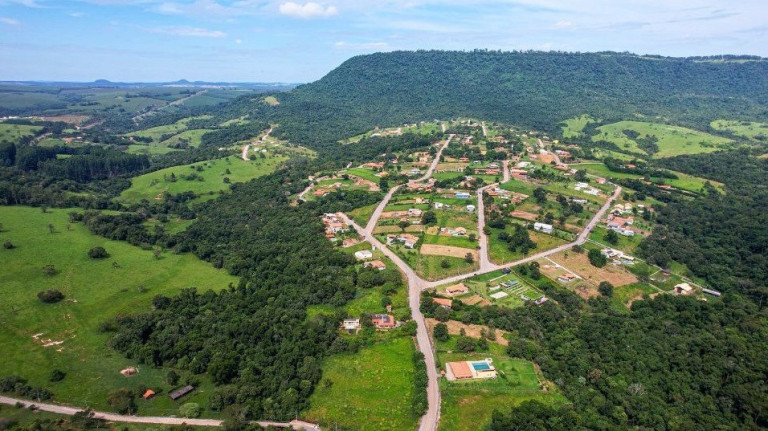 Imagem Terreno à Venda, 1.911 m² em Sete Nascentes - Bofete