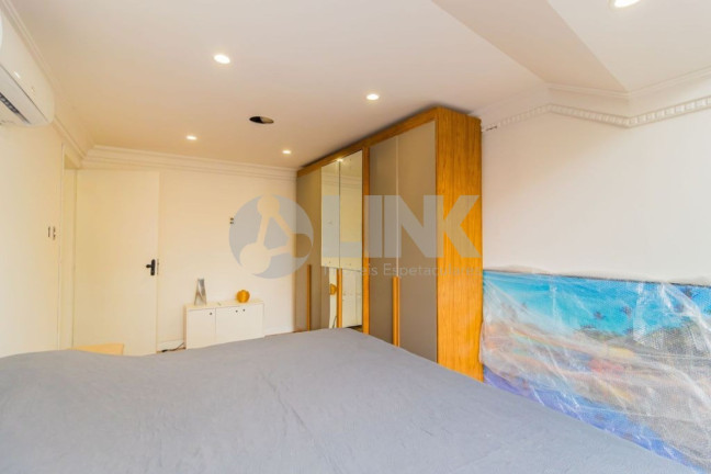Imagem Apartamento com 3 Quartos à Venda, 97 m² em Auxiliadora - Porto Alegre Imagem Apartamento com 3 Quartos à Venda, 97 m² em Auxiliadora - Porto Alegre