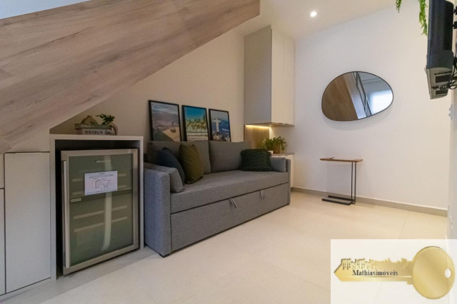 Imagem Apartamento com 1 Quarto à Venda, 64 m² em Copacabana - Rio De Janeiro Imagem Apartamento com 1 Quarto à Venda, 64 m² em Copacabana - Rio De Janeiro