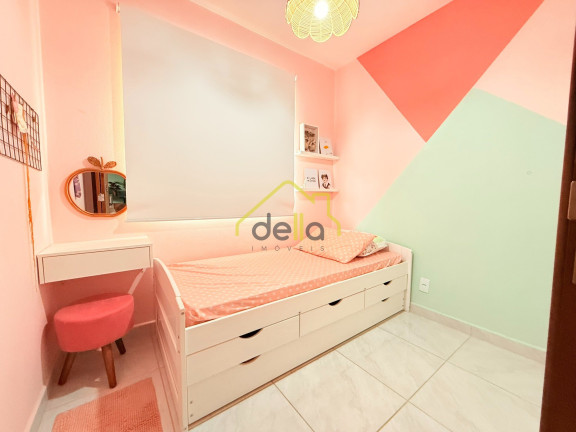 Imagem Imóvel com 3 Quartos à Venda, 64 m² em América - Joinville