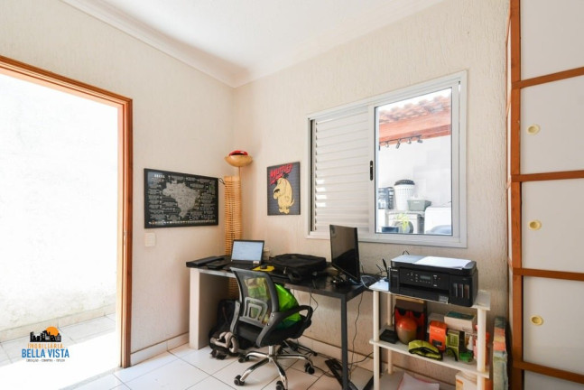 Imagem Casa com 4 Quartos à Venda, em Mirandópolis - São Paulo Imagem Casa com 4 Quartos à Venda, em Mirandópolis - São Paulo
