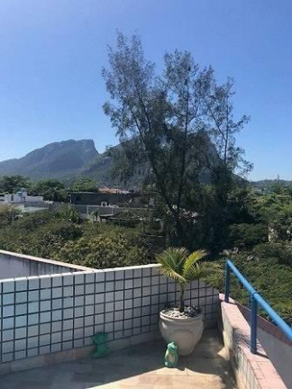 Imagem Cobertura com 3 Quartos à Venda, 240 m² em Barra Da Tijuca - Rio De Janeiro