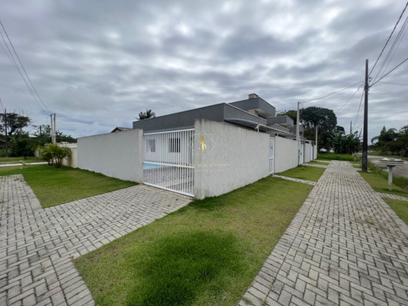Imagem Casa com 3 Quartos para Temporada, 80 m² em Balneário Nereidas - Guaratuba