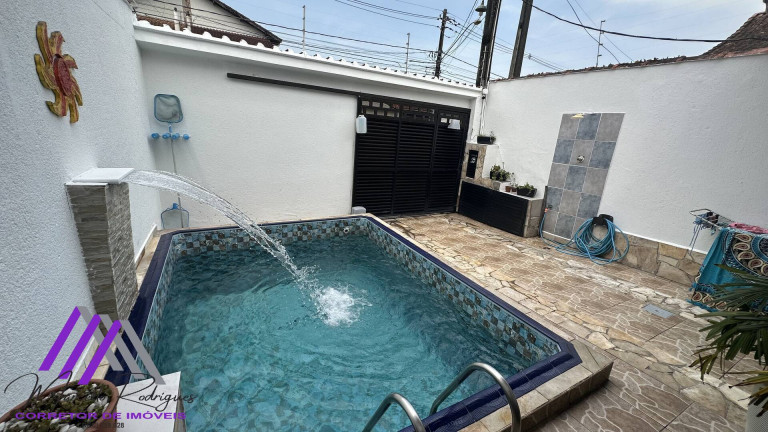 Imagem Casa com 3 Quartos à Venda, 130 m² em Vila Tupi - Praia Grande Imagem Casa com 3 Quartos à Venda, 130 m² em Vila Tupi - Praia Grande