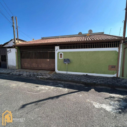 Casa com 4 Quartos à Venda, 200 m² em Jardim Ana Emilia - Taubaté