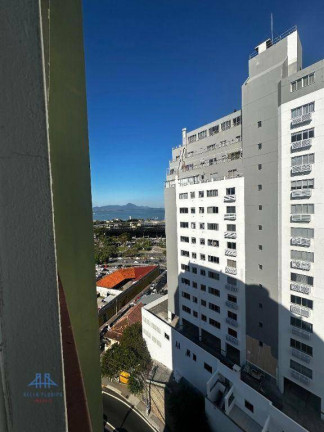 Imagem Apartamento com 2 Quartos à Venda, 47 m² em Centro - Florianópolis Imagem Apartamento com 2 Quartos à Venda, 47 m² em Centro - Florianópolis
