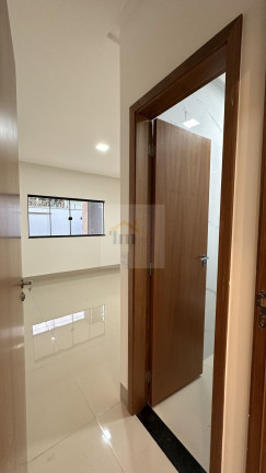 Imagem Casa com 3 Quartos à Venda, 117 m² em Setor Garavelo - Goiânia