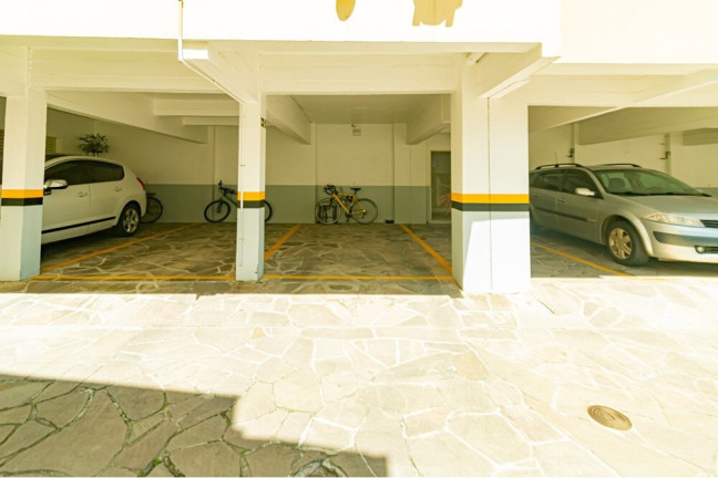 Imagem Apartamento com 1 Quarto à Venda, 42 m² em Menino Deus - Porto Alegre
