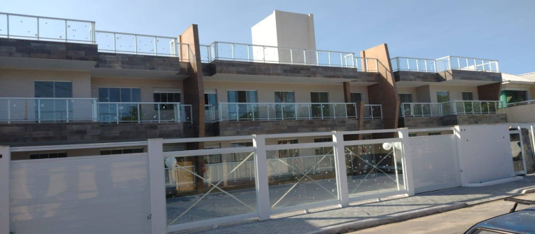 Casa de Condomínio com 2 Quartos à Venda, 74 m² em Palmeiras - Cabo Frio
