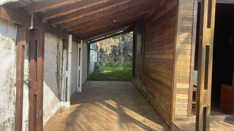 Imagem Casa com 2 Quartos à Venda, 250 m² em Tupy - Itanhaém