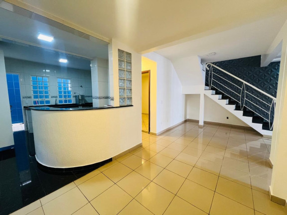 Imagem Casa com 4 Quartos à Venda, 300 m² em Riacho Fundo I - Brasília Imagem Casa com 4 Quartos à Venda, 300 m² em Riacho Fundo I - Brasília