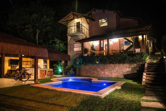Imagem Casa com 3 Quartos à Venda, 300 m² em Itaipu - Niterói