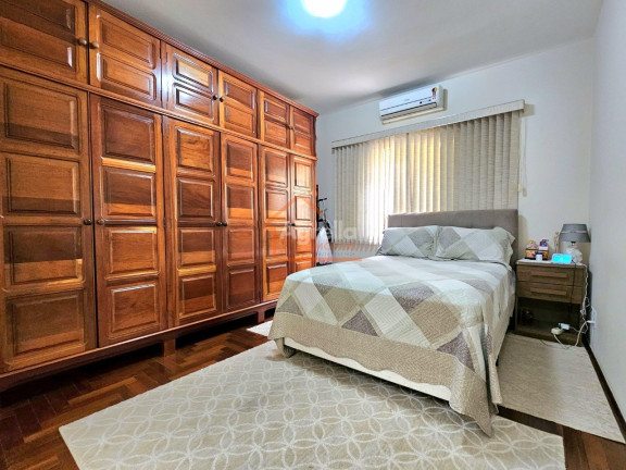 Imagem Casa com 3 Quartos à Venda, 250 m² em Vila São José - Mogi Mirim Imagem Casa com 3 Quartos à Venda, 250 m² em Vila São José - Mogi Mirim