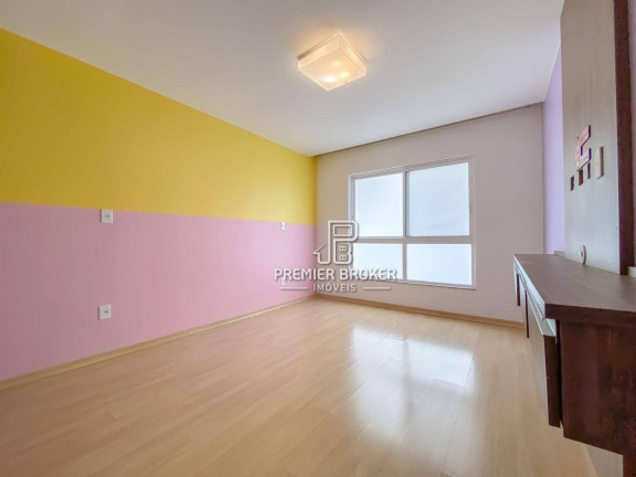 Imagem Casa com 4 Quartos à Venda, 320 m² em Alto - Teresópolis Imagem Casa com 4 Quartos à Venda, 320 m² em Alto - Teresópolis