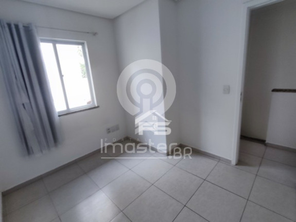Imagem Casa com 3 Quartos à Venda, 90 m² em Lagoa Redonda - Fortaleza