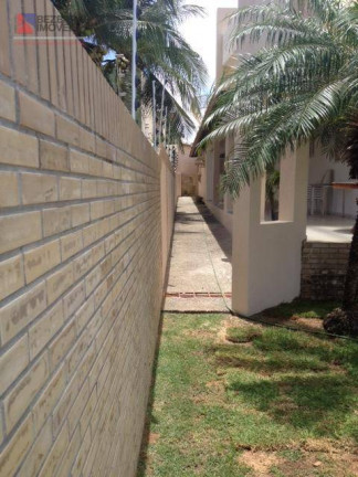 Imagem Casa com 5 Quartos à Venda, 380 m² em Ponta Negra - Natal
