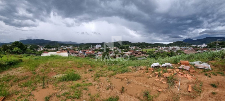 Terreno à Venda,  em Barra Do Rio Cerro - Jaraguá Do Sul