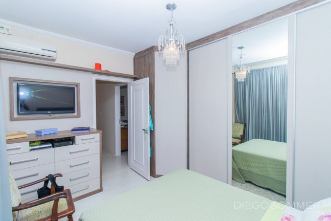 Imagem Apartamento com 2 Quartos à Venda, 75 m² em Petrópolis - Porto Alegre