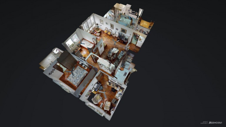 Imagem Imóvel com 3 Quartos à Venda, 104 m² em Petrópolis - Porto Alegre Imagem Imóvel com 3 Quartos à Venda, 104 m² em Petrópolis - Porto Alegre