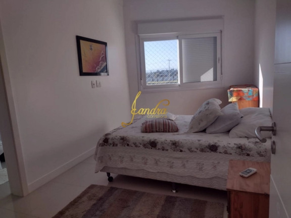 Imagem Casa de Condomínio com 4 Quartos à Venda, 220 m² em Rainha Do Mar - Xangri-la