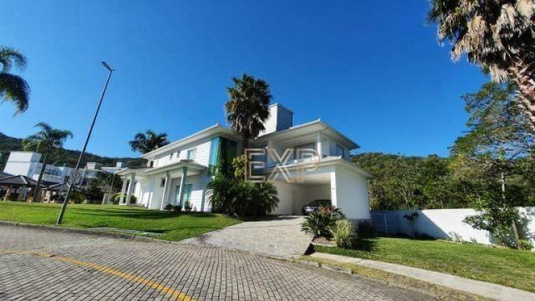 Imagem Casa com 4 Quartos à Venda, 400 m² em Córrego Grande - Florianópolis