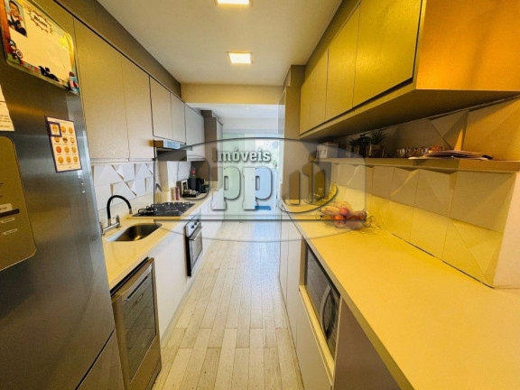 Imagem Apartamento com 3 Quartos à Venda, em Aclimação - São Paulo Imagem Apartamento com 3 Quartos à Venda, em Aclimação - São Paulo