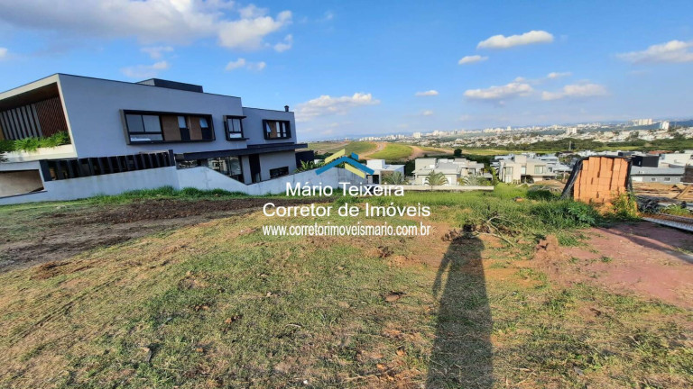 Imagem Terreno em Condomínio à Venda, 900 m² em São José Dos Campos Imagem Terreno em Condomínio à Venda, 900 m² em São José Dos Campos