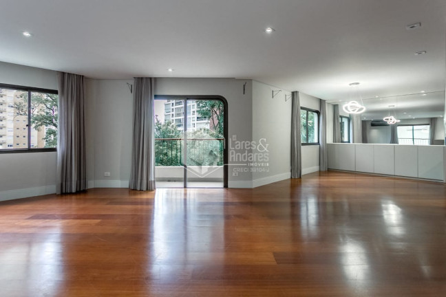 Imagem Apartamento com 3 Quartos à Venda, 195 m² em Campo Belo - São Paulo