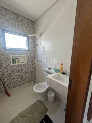 Imagem Casa com 3 Quartos à Venda, 147 m² em Vila Petrópolis - Atibaia Imagem Casa com 3 Quartos à Venda, 147 m² em Vila Petrópolis - Atibaia