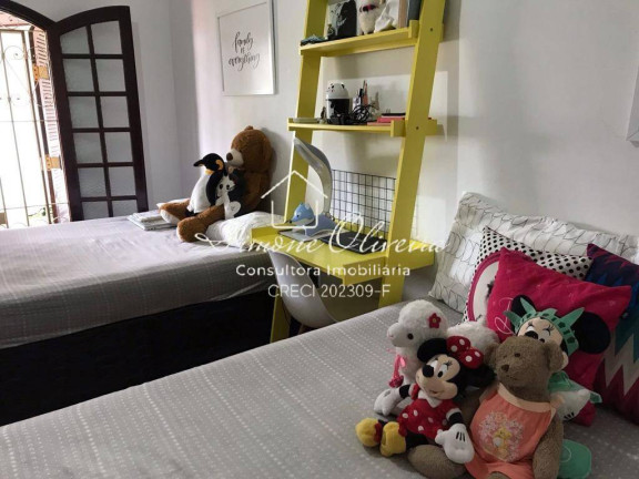 Imagem Sobrado com 3 Quartos à Venda, 250 m² em Chácara Do Visconde - Taubaté Imagem Sobrado com 3 Quartos à Venda, 250 m² em Chácara Do Visconde - Taubaté