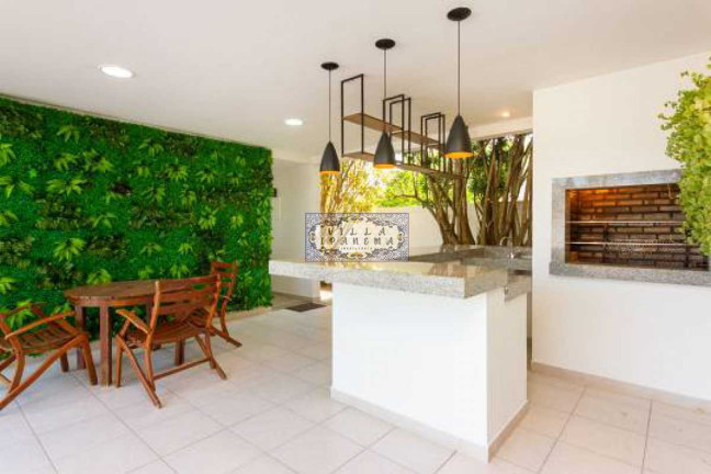 Imagem Imóvel com 4 Quartos à Venda, 520 m² em Barra Da Tijuca - Rio De Janeiro