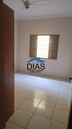 Imagem Casa com 2 Quartos à Venda, 151 m² em Jardim Residencial Itália - Araraquara Imagem Casa com 2 Quartos à Venda, 151 m² em Jardim Residencial Itália - Araraquara