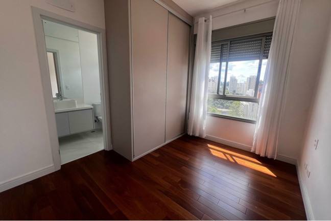 Imagem Apartamento com 3 Quartos à Venda, 252 m² em Real Parque - São Paulo Imagem Apartamento com 3 Quartos à Venda, 252 m² em Real Parque - São Paulo