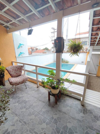Imagem Casa com 4 Quartos à Venda, em Centro - São Pedro Da Aldeia Imagem Casa com 4 Quartos à Venda, em Centro - São Pedro Da Aldeia