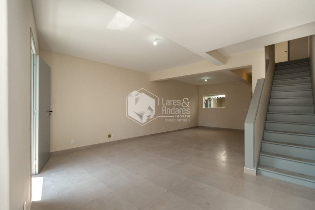 Imagem Casa com 1 Quarto à Venda, 130 m² em Perdizes - São Paulo Imagem Casa com 1 Quarto à Venda, 130 m² em Perdizes - São Paulo