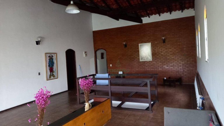 Imagem Casa com 4 Quartos à Venda, 400 m² em Itaipu - Niterói
