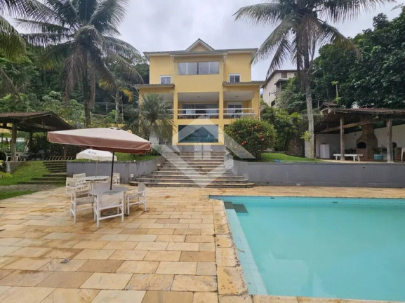 Casa com 5 Quartos à Venda, 300 m² em Portogalo - Angra Dos Reis