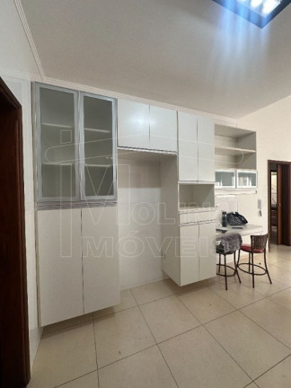 Imagem Casa com 3 Quartos à Venda, 313 m² em Vila Renata (vila Xavier) - Araraquara Imagem Casa com 3 Quartos à Venda, 313 m² em Vila Renata (vila Xavier) - Araraquara