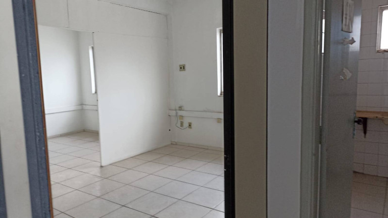 Imagem Imóvel Comercial para Alugar, 1.900 m² em Quilombo - Cuiabá Imagem Imóvel Comercial para Alugar, 1.900 m² em Quilombo - Cuiabá