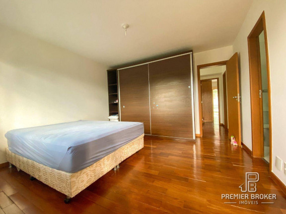 Imagem Casa com 4 Quartos à Venda, 160 m² em Iucas - Teresópolis
