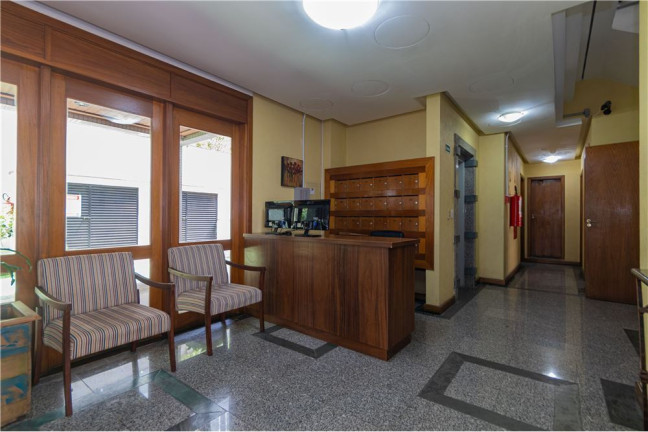 Imagem Apartamento com 2 Quartos à Venda, 62 m² em Petrópolis - Porto Alegre